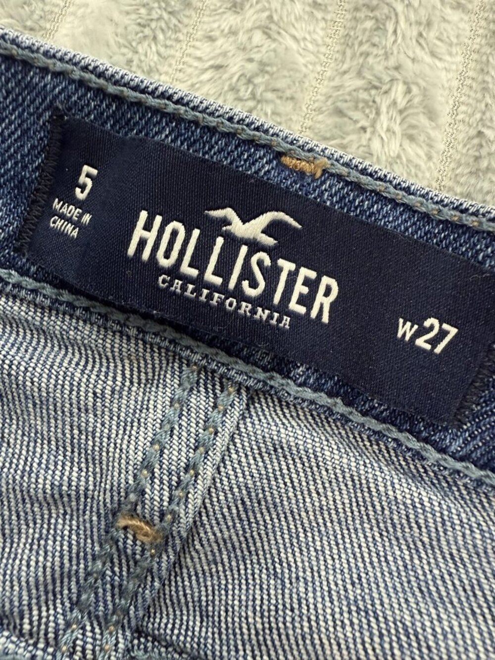 Hollister High Rise Short-Short Stretch Denim Jean Shorts Juniors 5 Blue Cutoff - Picture 3 of 11